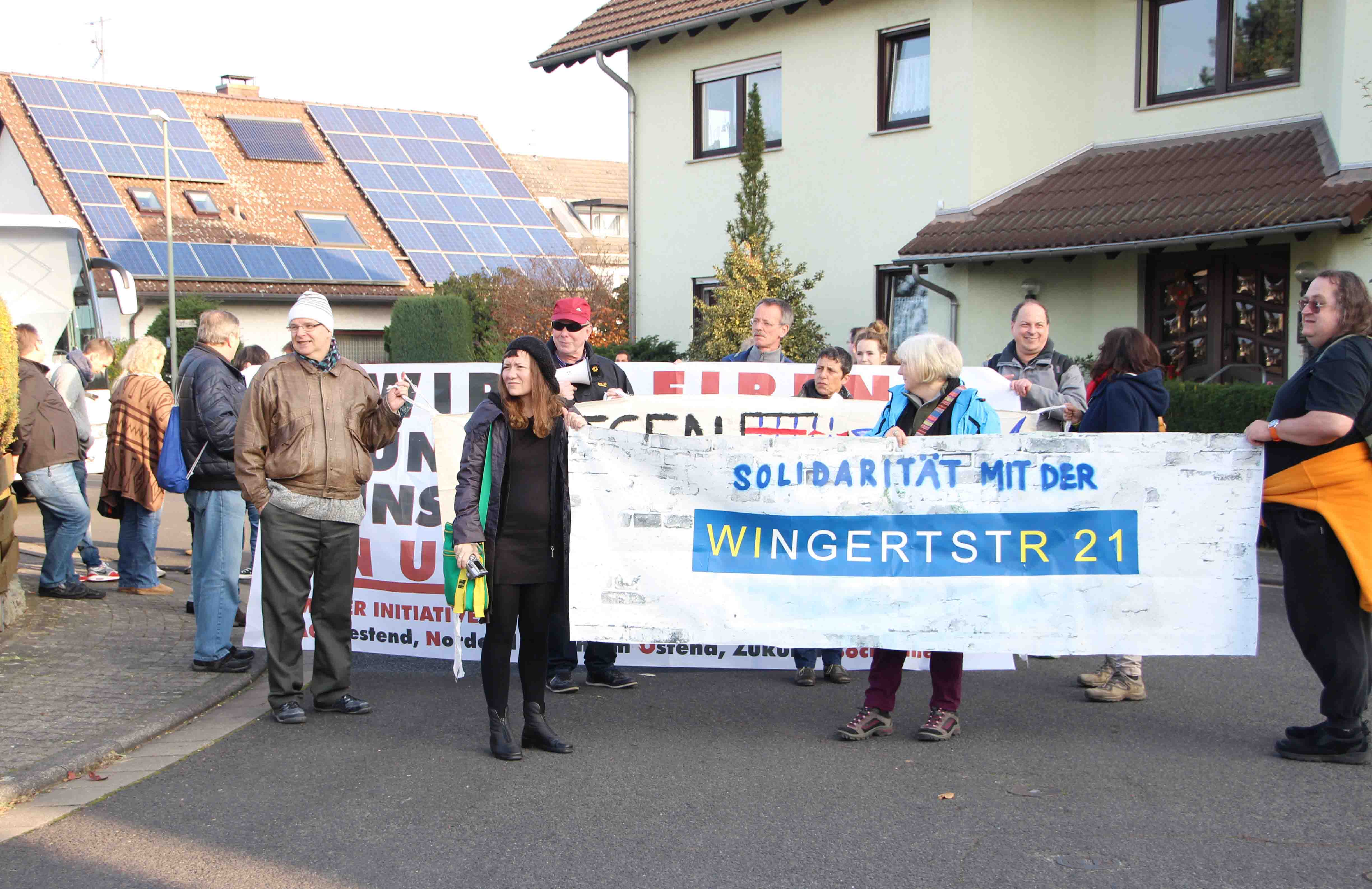 Solidaritt mit der Wingertstrae 21< >