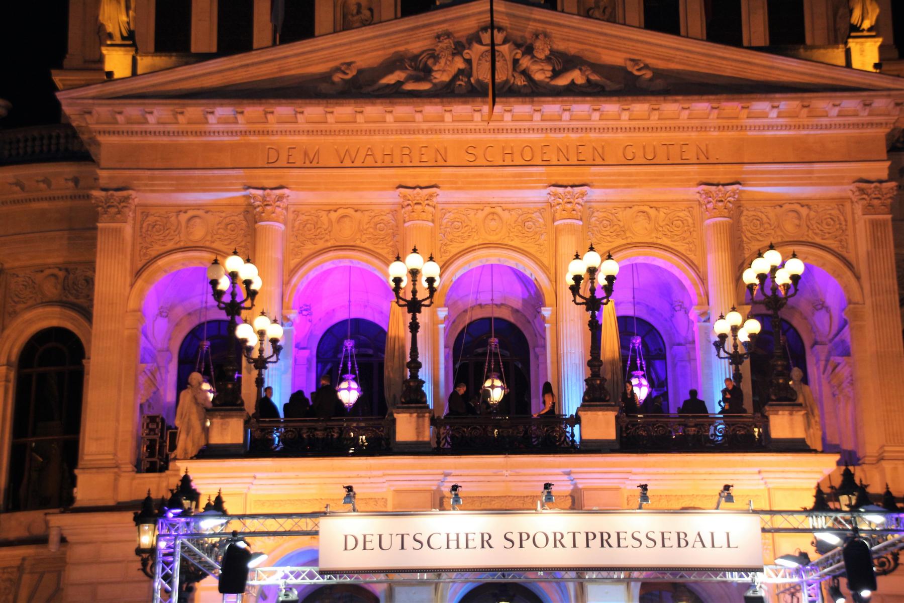     2017-11-04 Sportpresseball Alte Oper< >