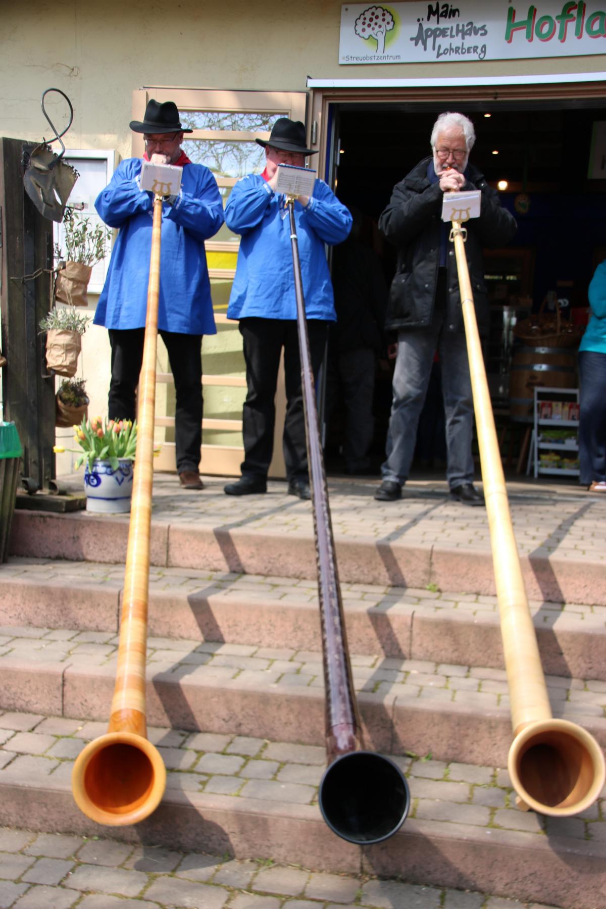 Main-ppel-Haus - Frhlingsfest< >< >FOTOS: 2019-04-14 Main-ppel-Haus Frhlingsfest< >