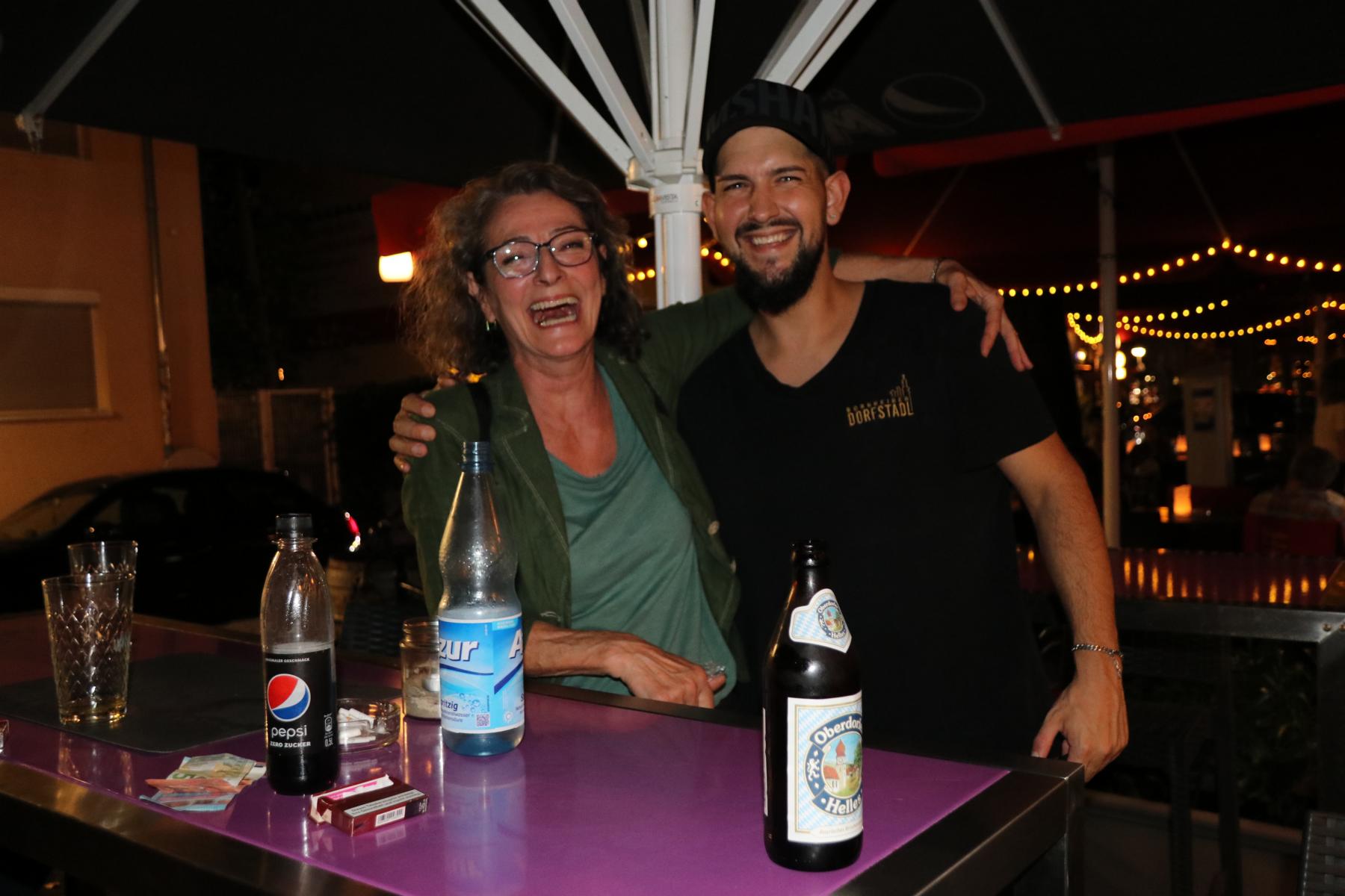  LEUTE LEUTE LEUTE, FOTOS:    < > 2023-08-06 - 15.August, LEUTE LEUTE LEUTE < > < > 