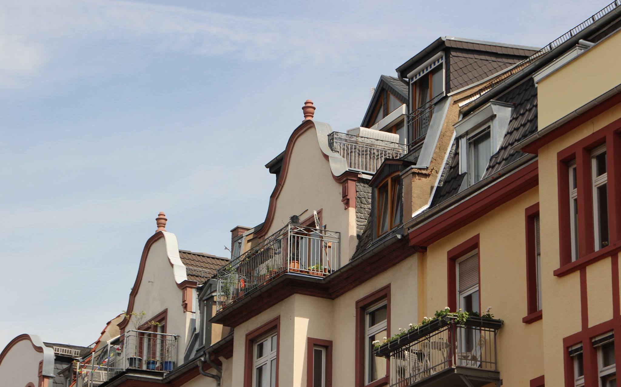 Frankfurt Bornheim - was sonst? < >