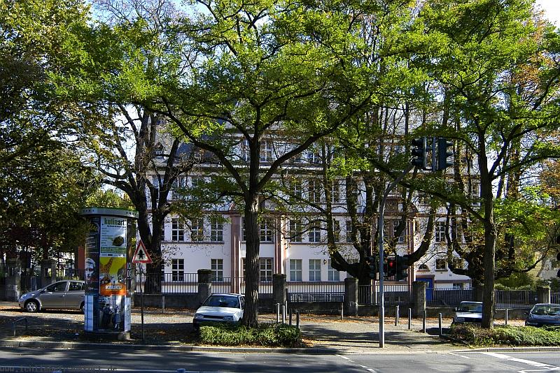 Weidenbornschule. Foto: Harald Fester < >