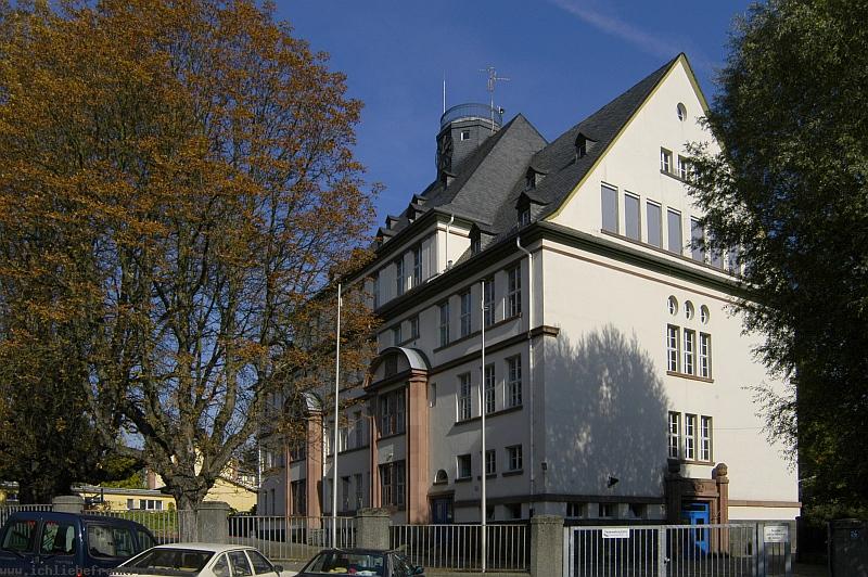 Weidenbornschule. Foto: Harald Fester < >
